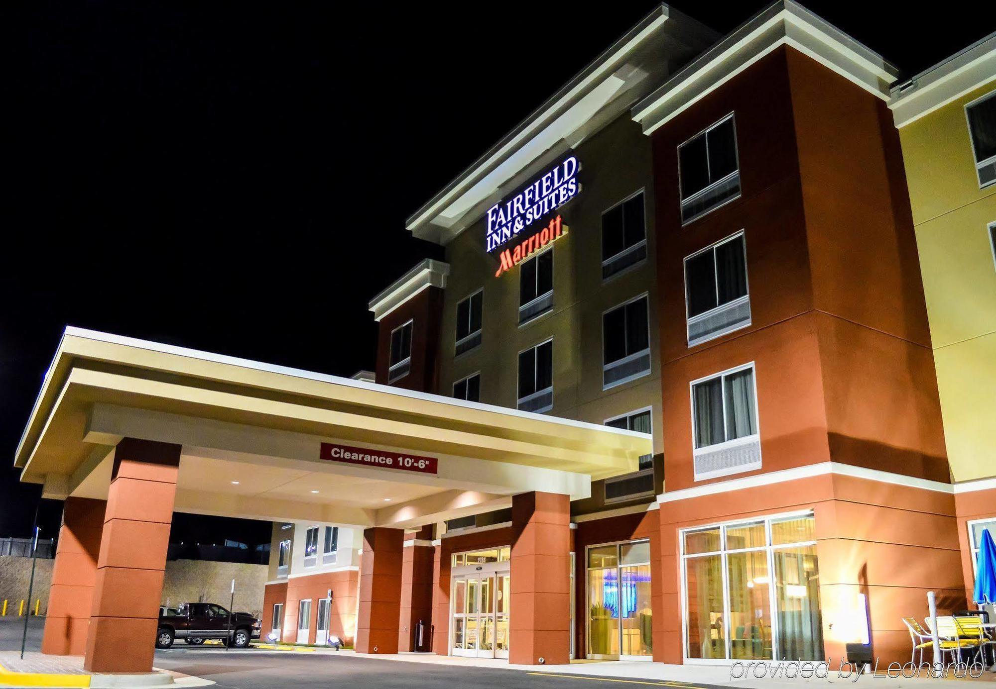 Fairfield Inn & Suites By Marriott Stafford Quantico Exterior photo